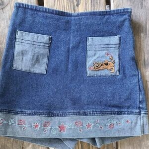 Warner Bros. Blue Denim Skirt with Cartoon Embroidery